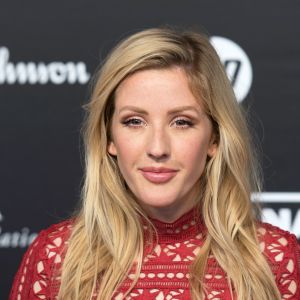 Ellie Goulding piano